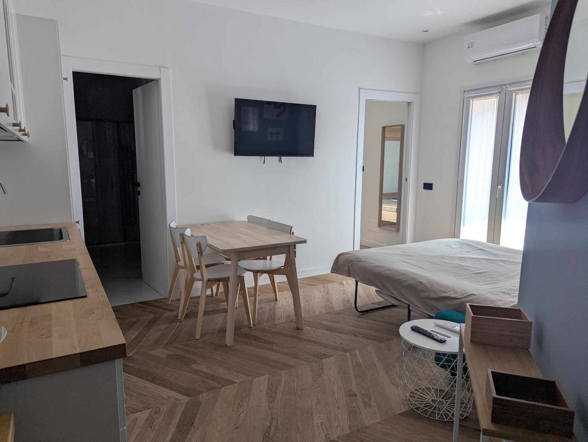 Bright 2-room For Friends And Relatives Milan